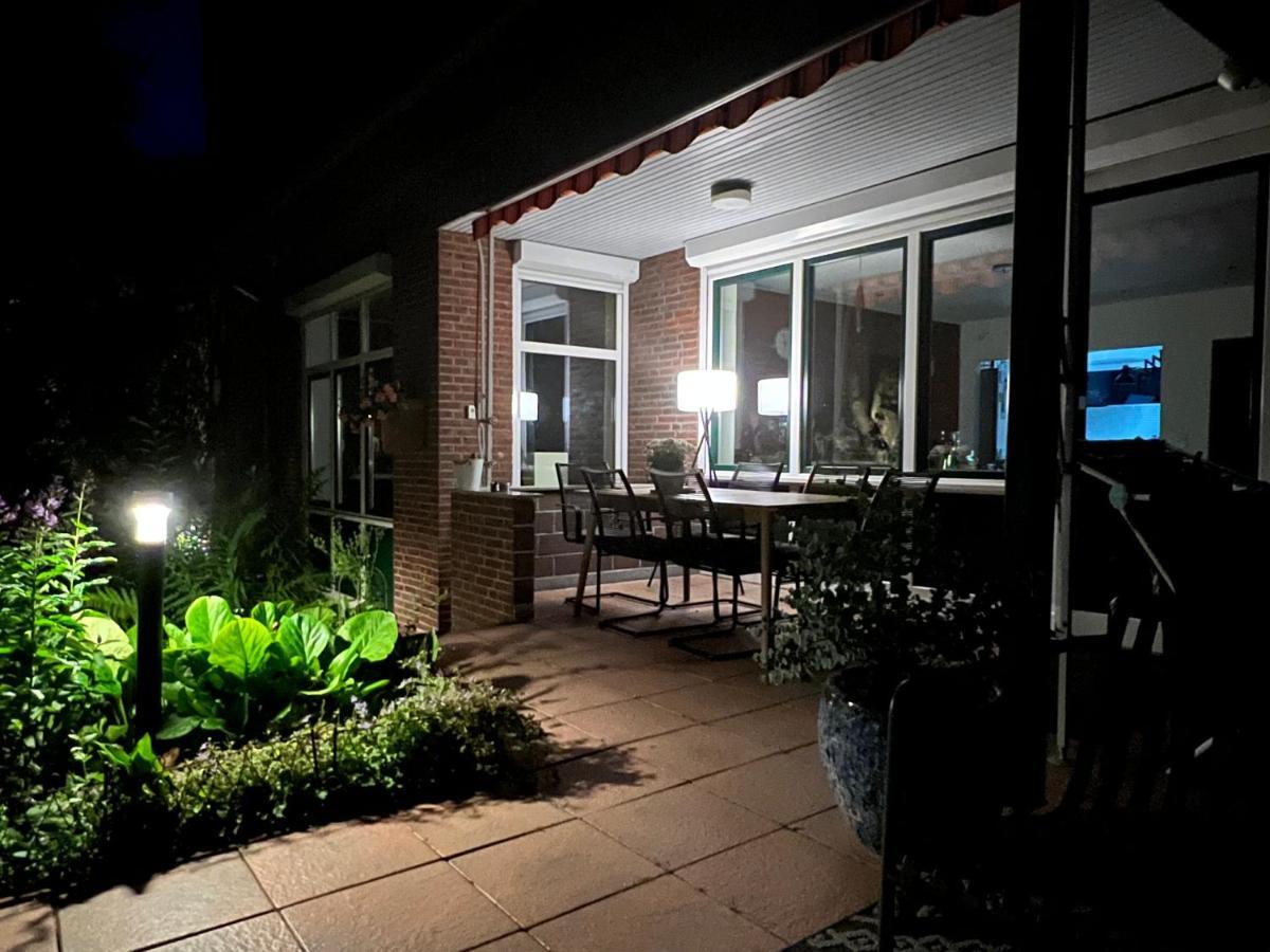 Aussergewoehnliches Haus Mit Sauna, Kamin Und Garten 威廉港 外观 照片