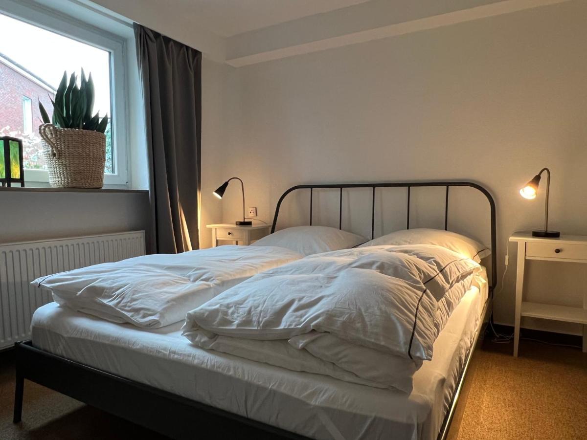 Aussergewoehnliches Haus Mit Sauna, Kamin Und Garten 威廉港 外观 照片